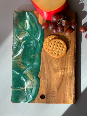 Live Edge Serving Board - Emerald with Gold Edge